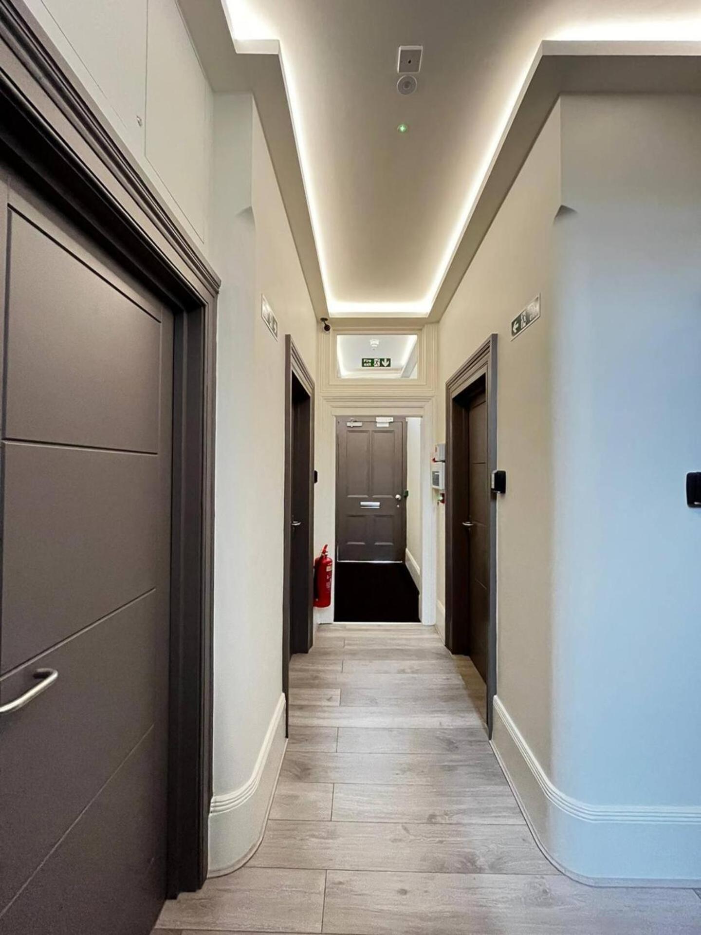 Apt 03 Beachside Beauty Central Studio Steps From Cafes Brighton ภายนอก รูปภาพ