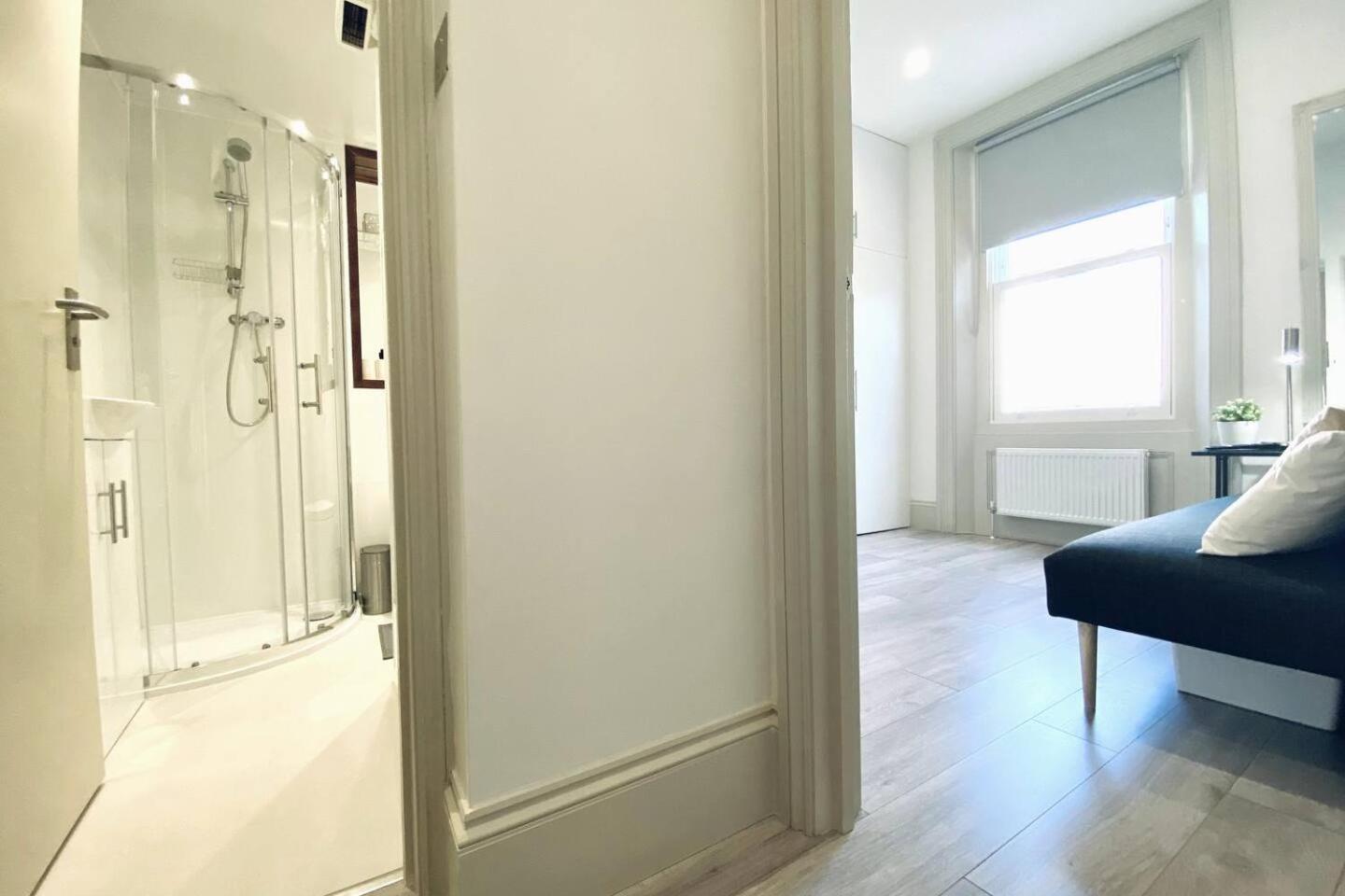 Apt 03 Beachside Beauty Central Studio Steps From Cafes Brighton ภายนอก รูปภาพ